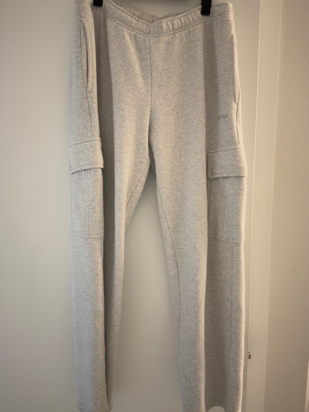 Aritzia Light Gray Cargo Sweatpants Wide Leg